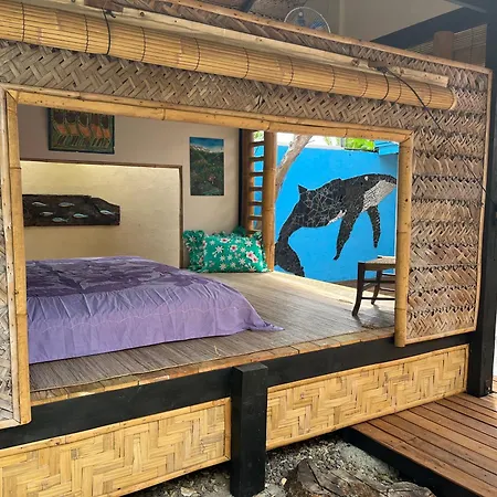 Villa Fare Bamboo Avec Palapa Et Piscine Partagee